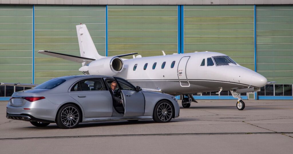 Chauffeur Vs. Driver: Understanding The Luxury Difference