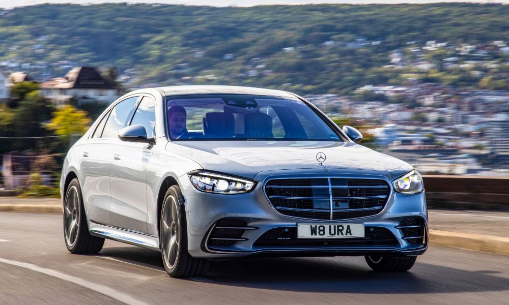 Edinburgh Airport Taxi Transfer Services with Mercedes Benz S Class