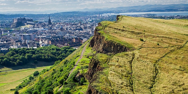 Edinburgh Private Luxury Day Tour and Shore Excursion