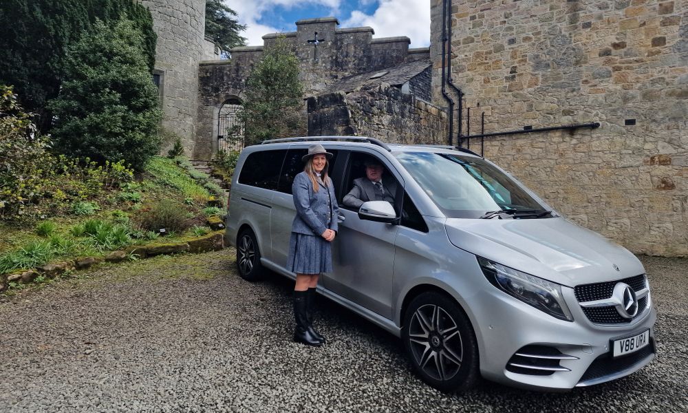 Luxury Chauffeur Hire Glasgow | Top Rated | Aura Journeys