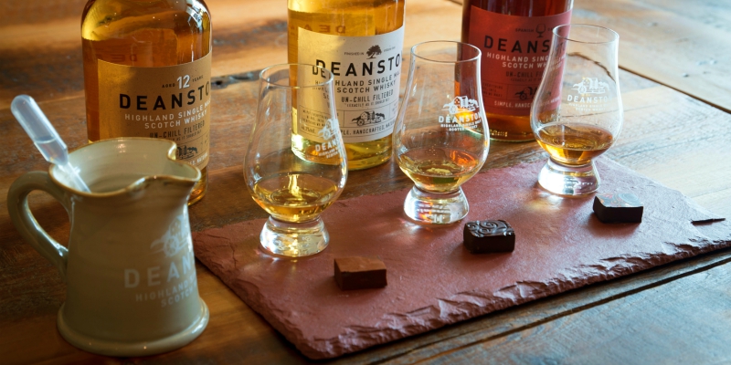 Highlands and Lowlands Whisky Distillery Private Tour & Tasting