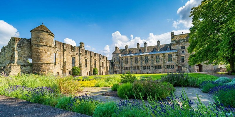 Private Day Tour & Shore Excursion to St. Andrews in Scotland