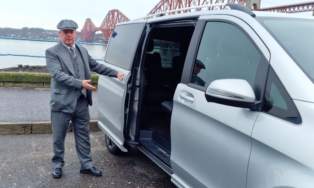 Glasgow Chauffeurs and Airport Transfer Services