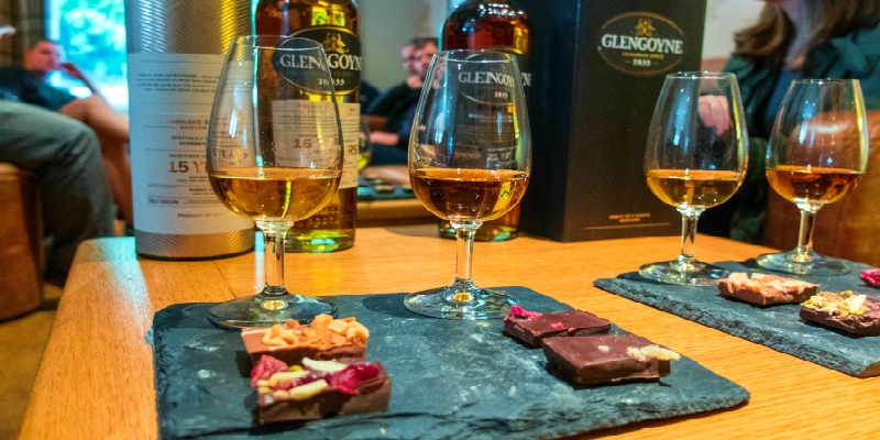 Highlands and Lowlands Whisky Distillery Private Tour & Tasting